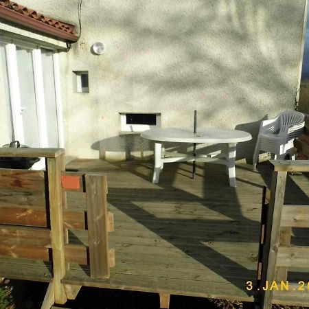 Joli Petit T4 Confortable Au Bord De Leau Vieille-Brioude Экстерьер фото