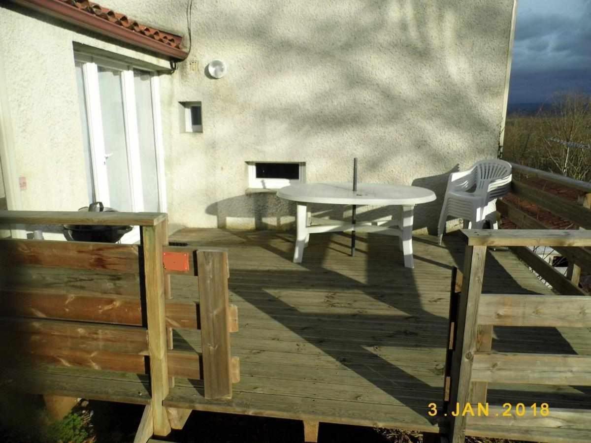 Joli Petit T4 Confortable Au Bord De Leau Vieille-Brioude Экстерьер фото